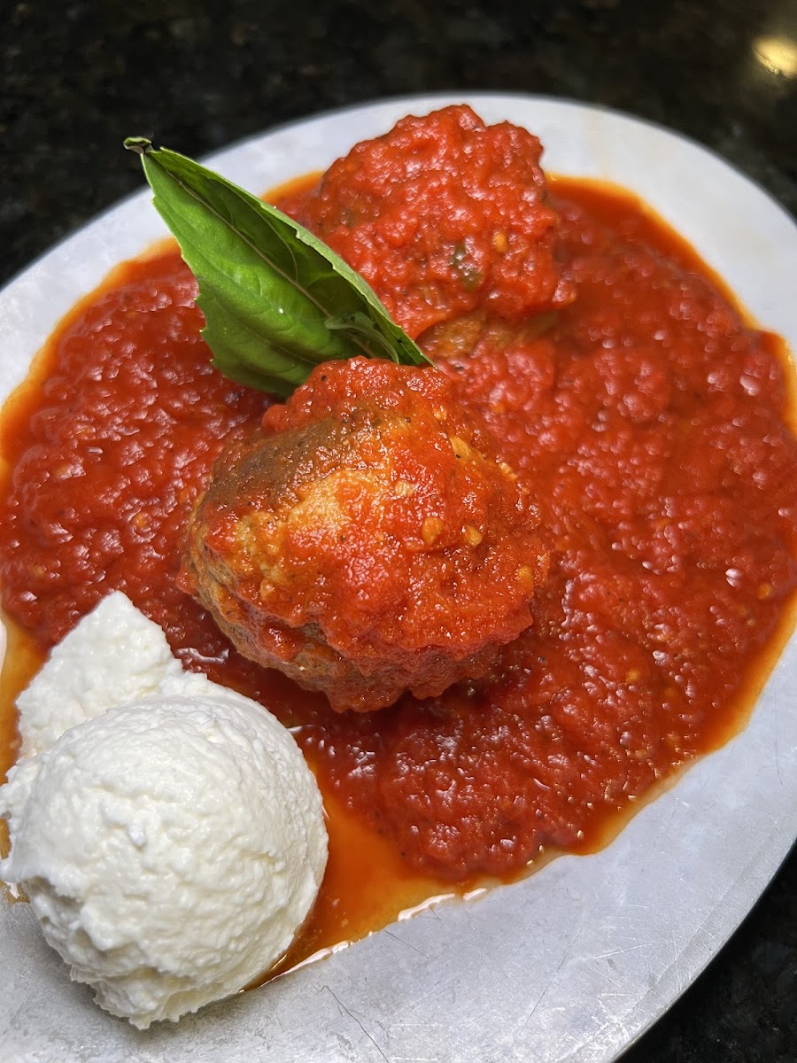 Wayne Ale House & Pizza-9